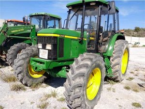John Deere 6205, 6505 Tractors Operator's Manual