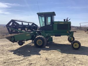 John Deere 2360 Self-Propelled Windrower Operator's Manual