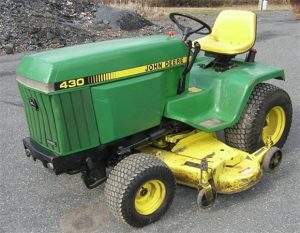 John Deere 430 Lawn and Garden Tractor Operator's Manual