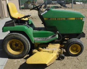 John Deere 240 & 265 Lawn and Garden Tractors Operator's Manual