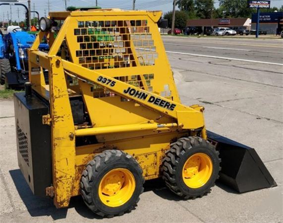 John Deere 3375 Skid-Steer Loader Operator's Manual