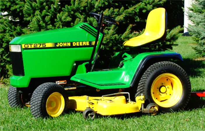 John Deere GT242, GT262, GT275 Lawn and Garden Tractors