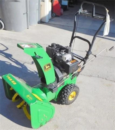 John Deere TRS22 Walk-Behind Snowblower Operator's Manual